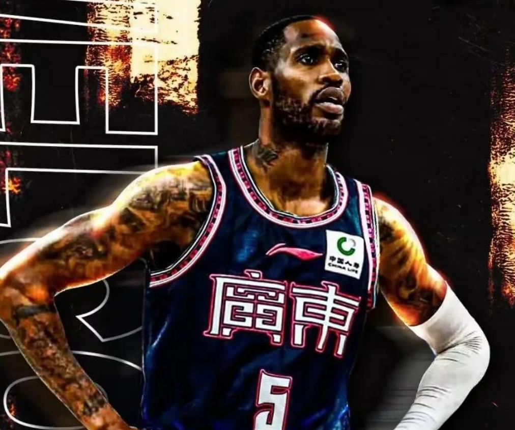 包含赛前突围战来临，广东宏远围绕NBA常规赛复出首秀，质疑声仍在，心理建设被强调的词条