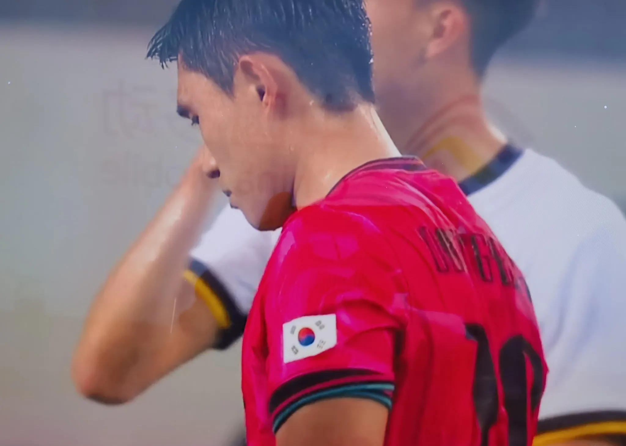 kaiyun-关于英超关键时刻再迎强敌，里昂状态回暖，主帅态度——球迷炸锅，医务组通报恢复的信息