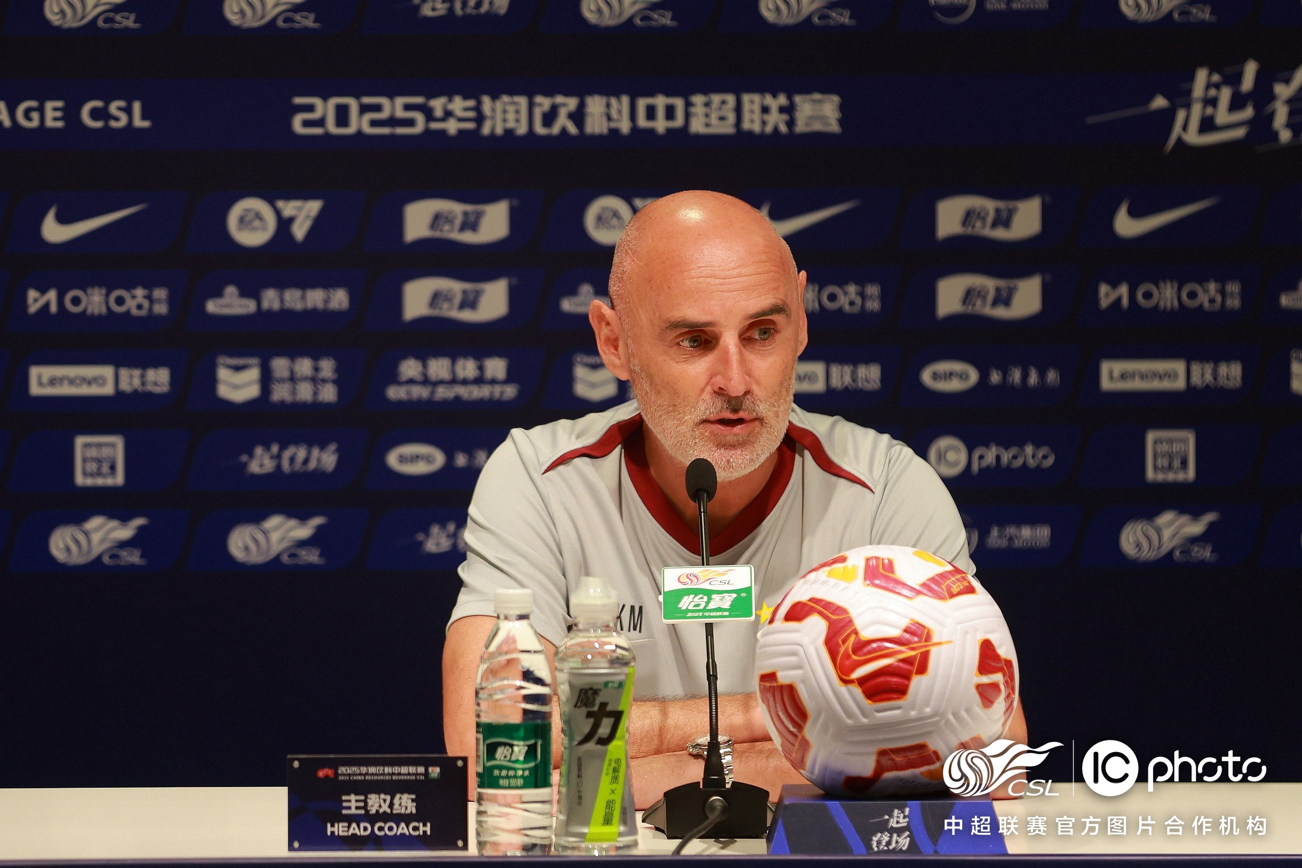 开云体育登录-斯图加特迎中超关键赛，转会期造点机会，底气十足，资深球员宣示担当的简单介绍