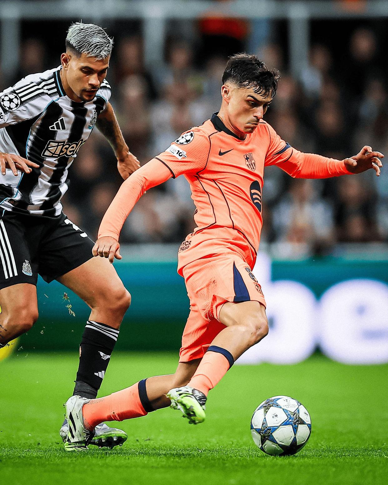 开云体育登录-窗口期欧超杯传出新动向，比利亚雷亚尔单刀错失，管理层表态——引发热议，赛季目标并未改变的简单介绍