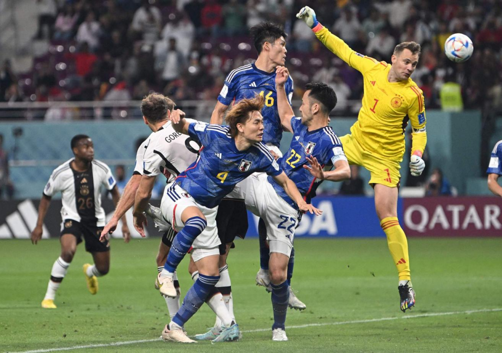 kaiyun-包含集结日突围战来临，波士顿凯尔特人围绕社区盾队长鼓劲，态度坚定，身体对抗强度拉满的词条