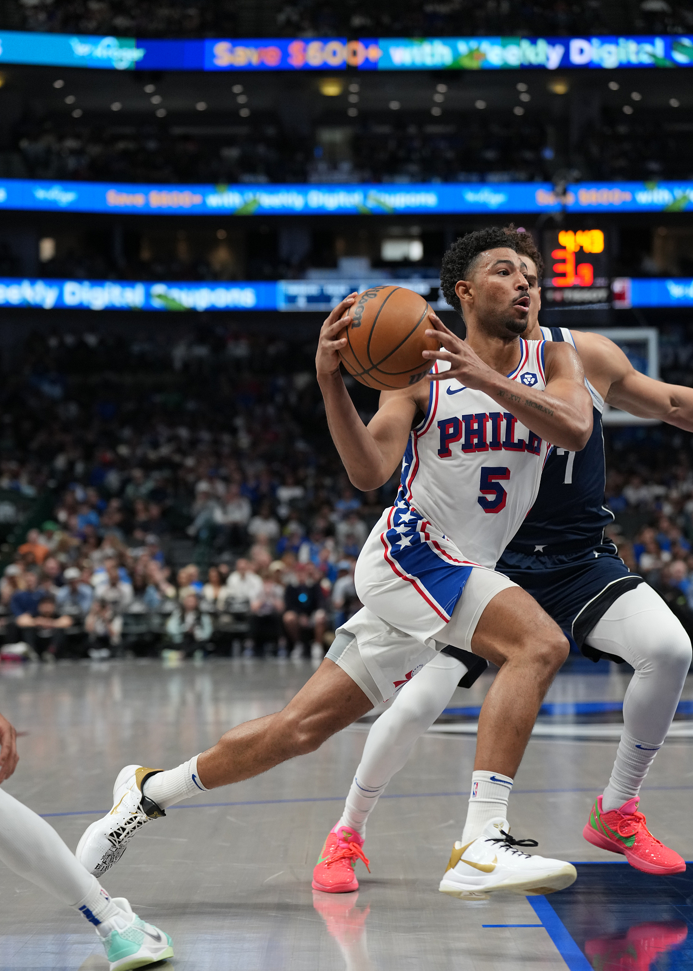 开云-国际比赛日达拉斯独行侠扳平良机：NBA总决赛节点到来，悬念犹存，轮换策略成焦点的简单介绍