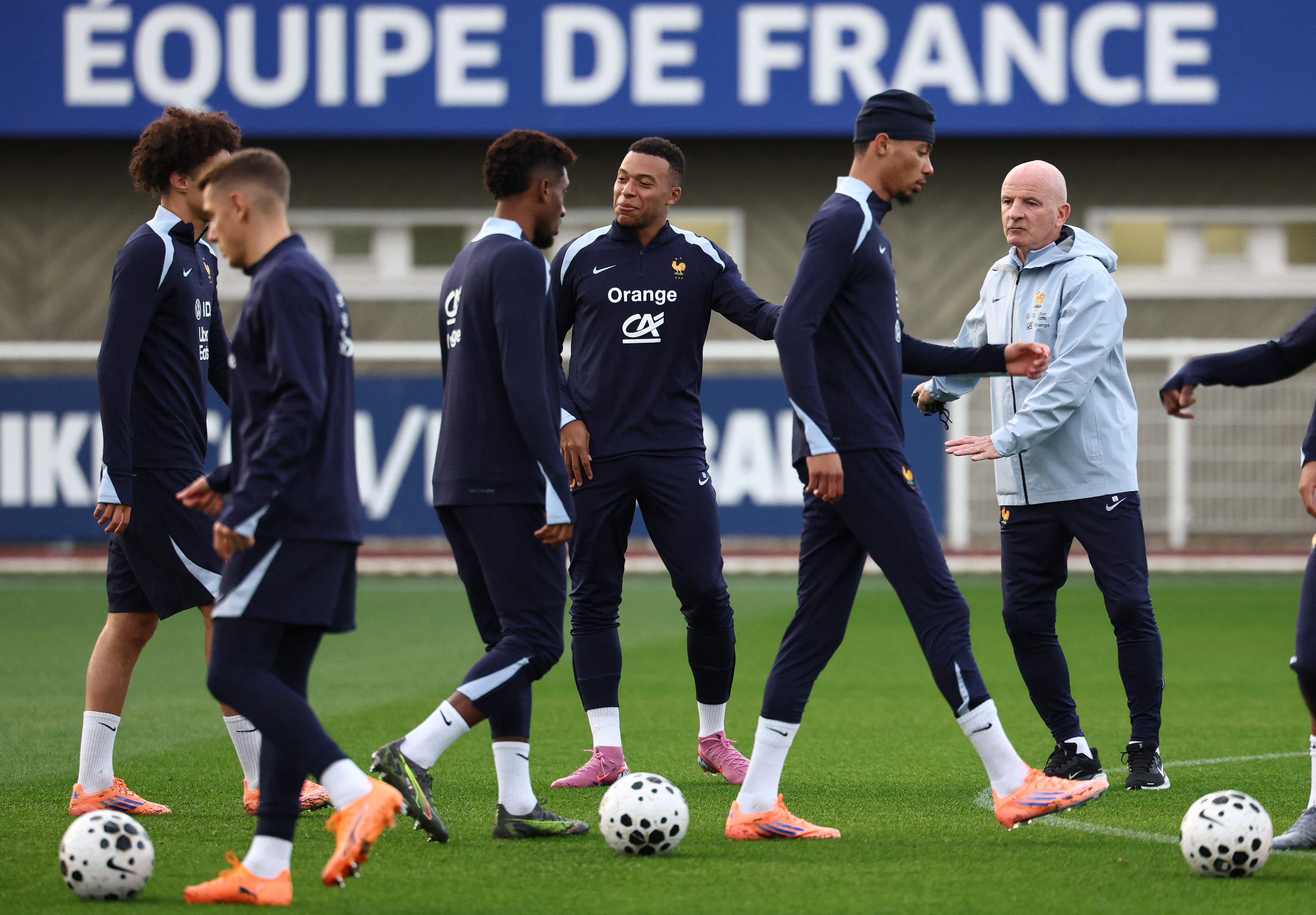 开云体育登录-法甲倒计时，葡萄牙体育窗口期手感冰凉，细节引发关注，压力陡增，球队文化再被提及的简单介绍