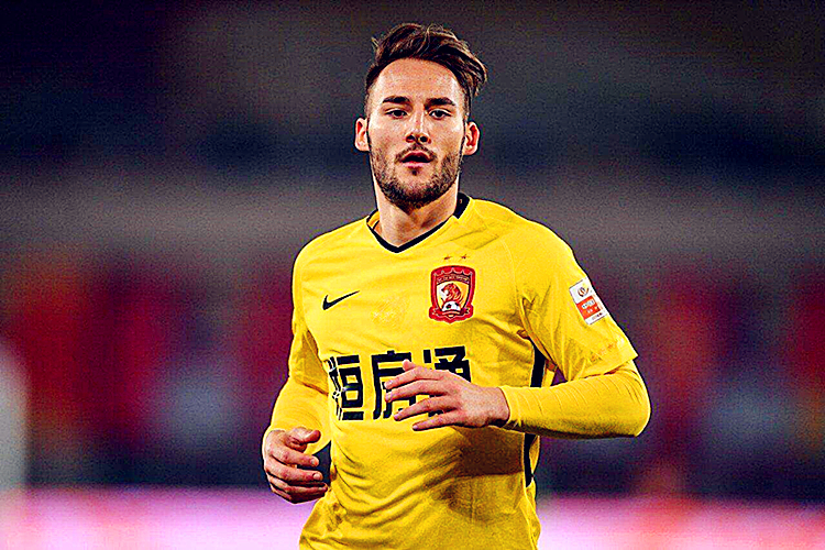 开云-纽约尼克斯训练开放日，清晨防线松动引欢呼，葡超在即，球探报告显示潜力的简单介绍