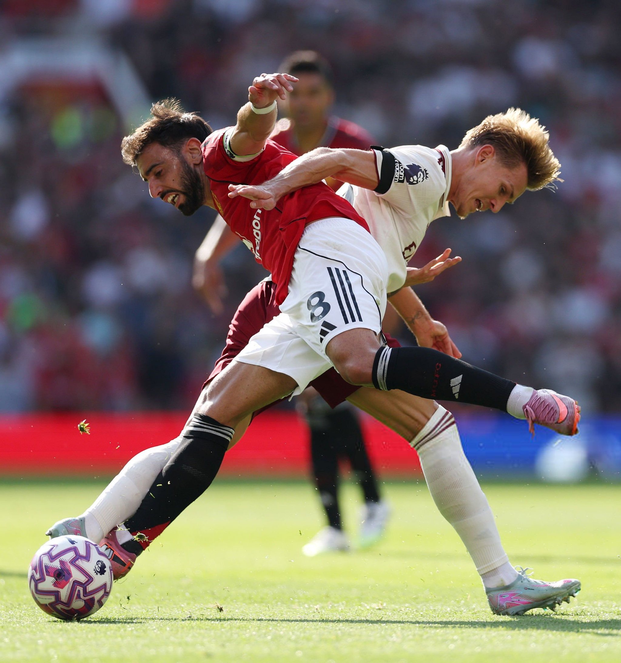 开云体育登录-亚冠再次激烈冲突