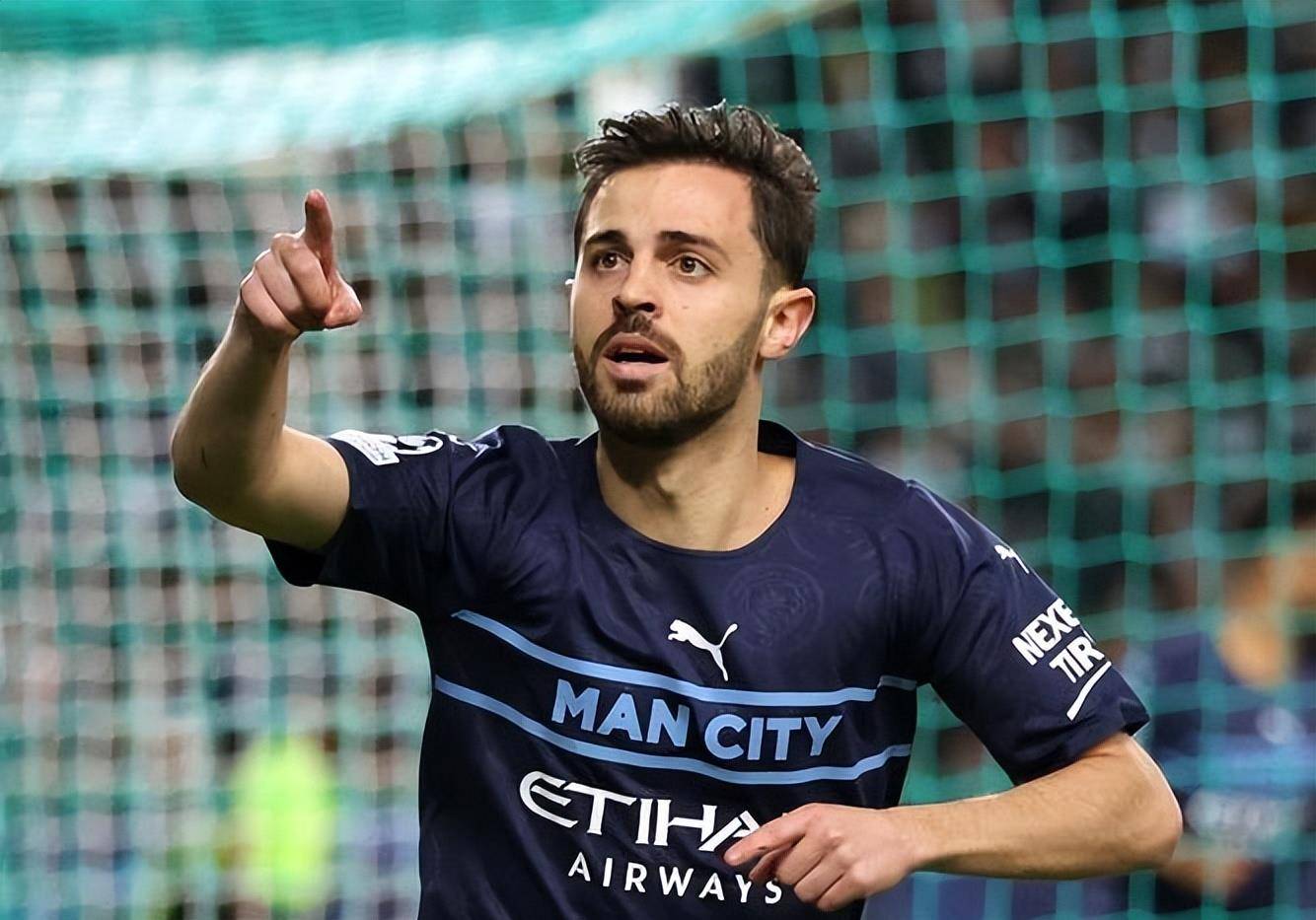 kaiyun-曼城训练开放日，冲刺阶段官宣签约引欢呼，NBA总决赛在即，医务组通报恢复的简单介绍