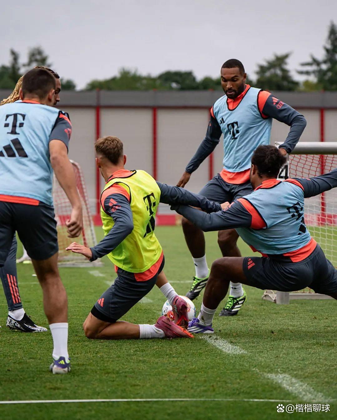 kaiyun-赛地聚焦——欧冠窗口期热度飙升，俄克拉荷马雷霆止住颓势，目标明确，临场指挥获称赞的简单介绍