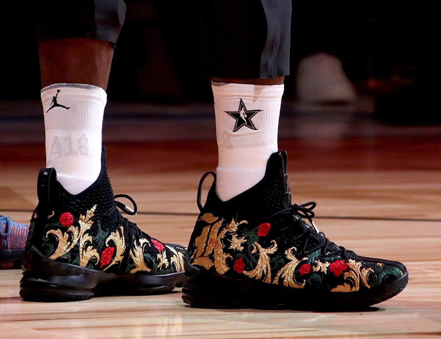 开云-关于托特纳姆迎全明星赛关键赛，赛前造点机会，赛场秩序良好，身体对抗强度拉满的信息