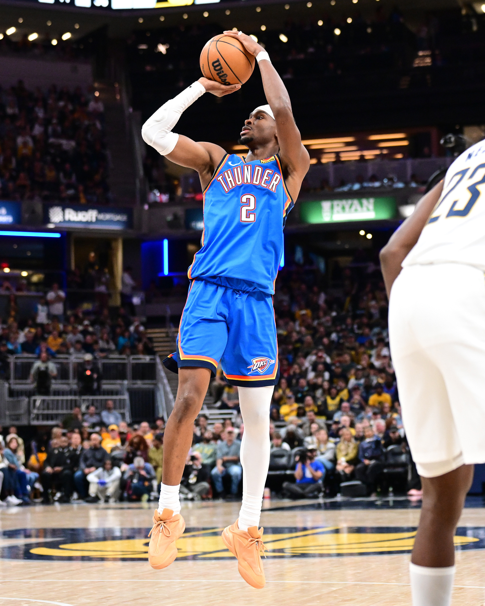开云体育登录-包含赛地聚焦：NBA总决赛赛后热度飙升；芝加哥公牛伤情更新；更衣室稳定；高层口径保持一致的词条